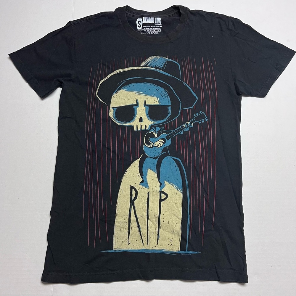 Akumu Ink A Song For You R.I.P Duet Tombstone Black Crew Neck T-shirt Size: S